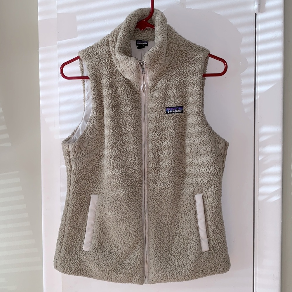 Patagonia teddy bear vest